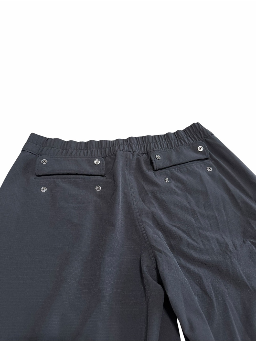 Athleta Women's Boundless Low Rise Cargo Pants Bungee Ankle | Black | Large - Picture 5 of 8